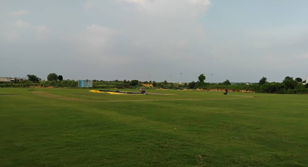 Play now Cricket Ground